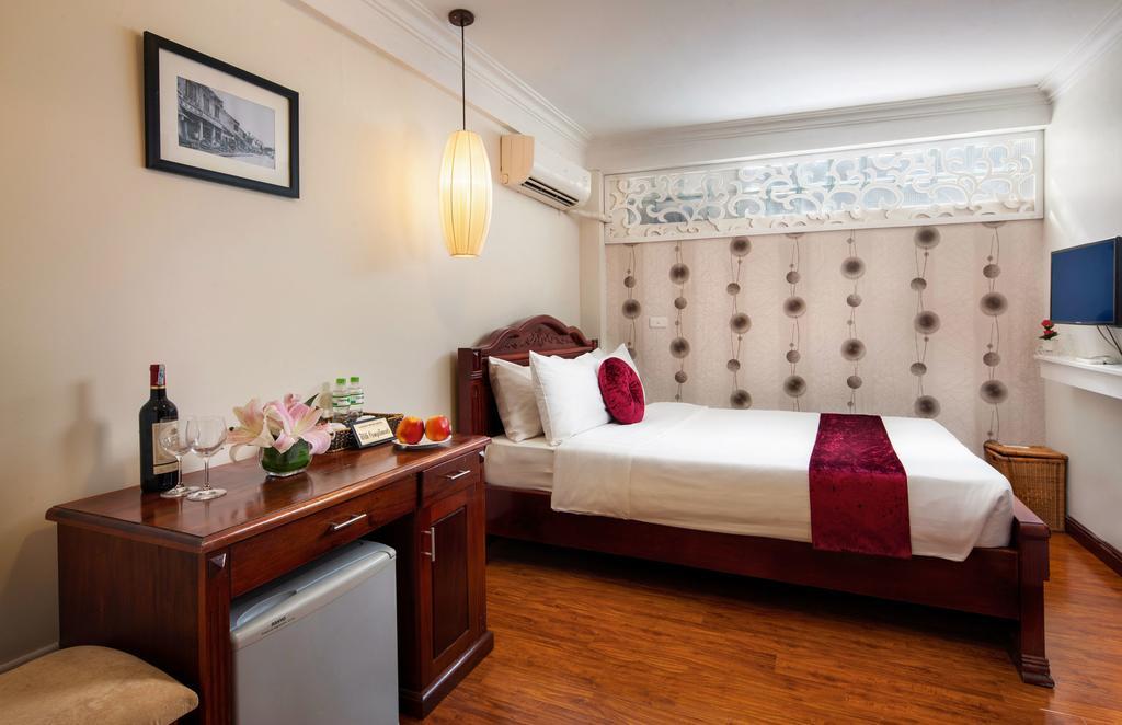 Hanoi Golden Moon Hotel & Travel Hanói Quarto foto